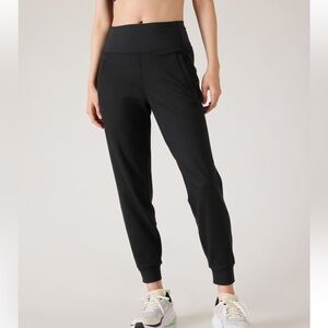 UNSTOPPABLE FLEECE LINED HIGH RISE JOGGER